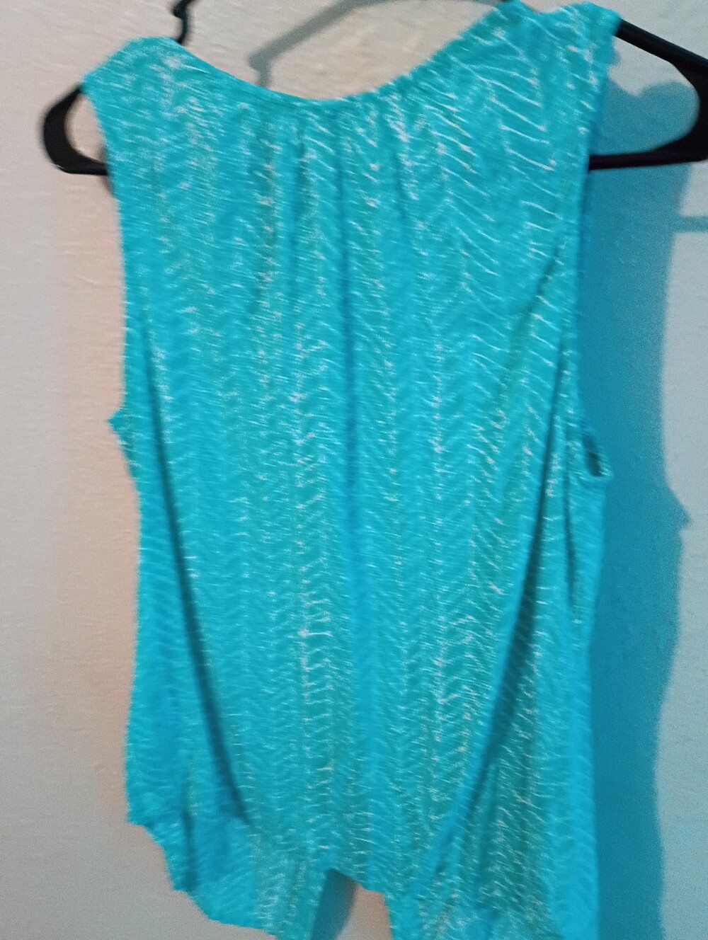 Anne Carson Size Medium Teal V-Neck Button Front Sleeveless Top - Picture 4 of 4